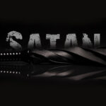 Satan flogger eksklusiv sort