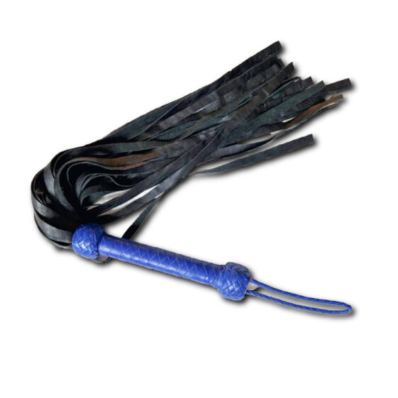 læderflogger med blå håndtag